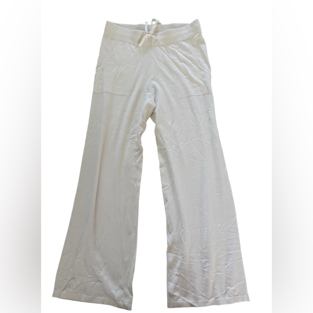 Splendid Off White Wide-Leg pull up knit Pants, two pockets size M